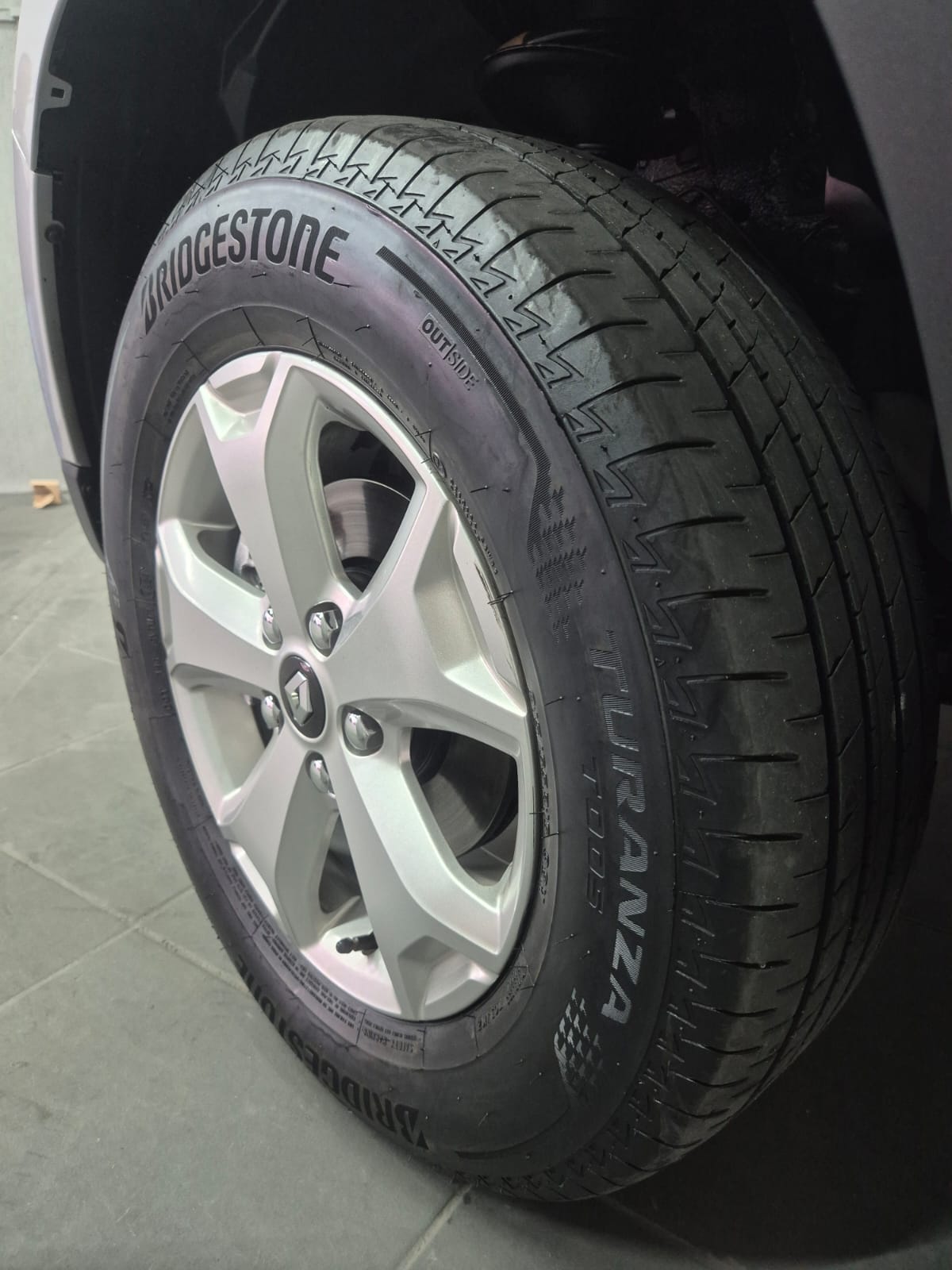 RENAULT DUSTER INTENSE PLUS X-TRONIC